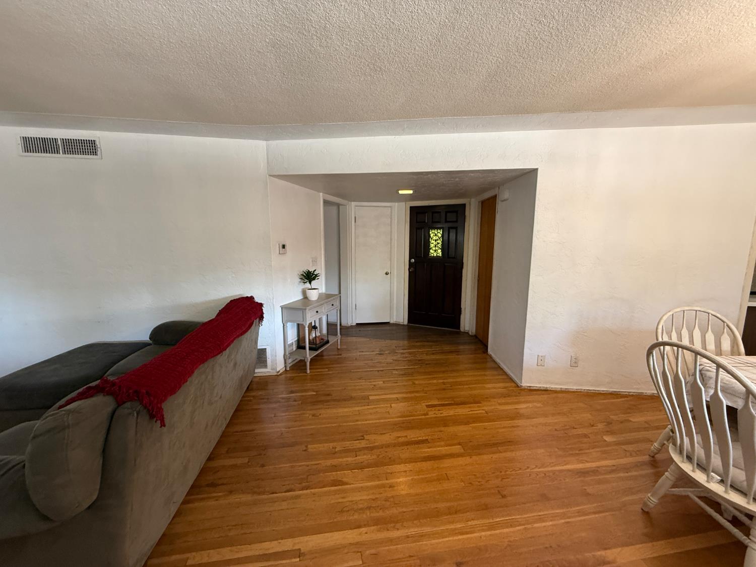 1733 W Harvard Ave, Fresno, CA 93705