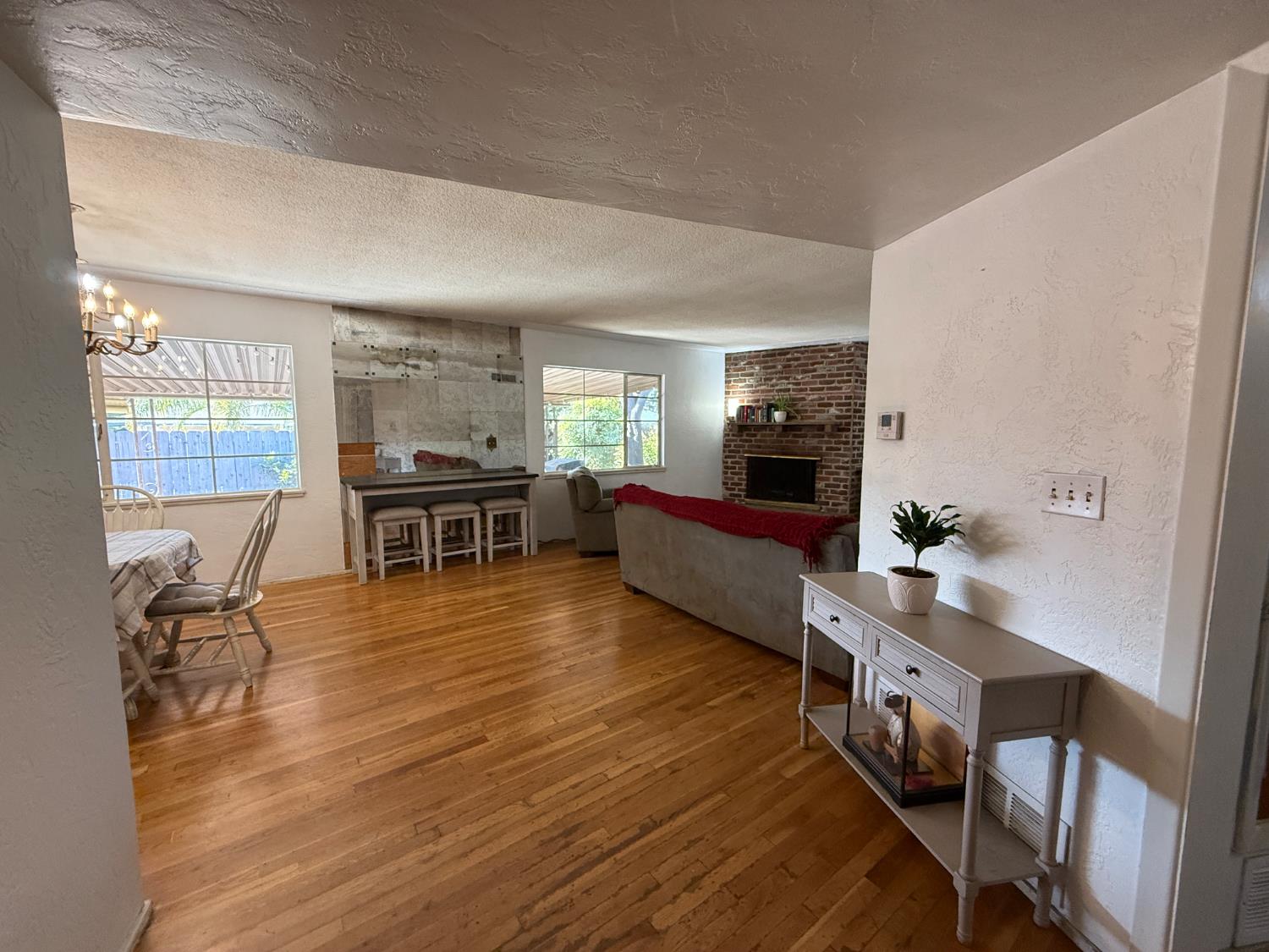 1733 W Harvard Ave, Fresno, CA 93705