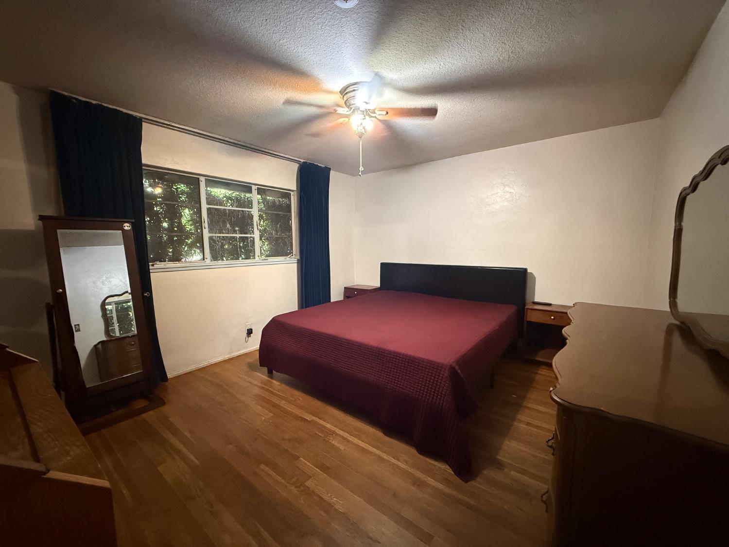 1733 W Harvard Ave, Fresno, CA 93705