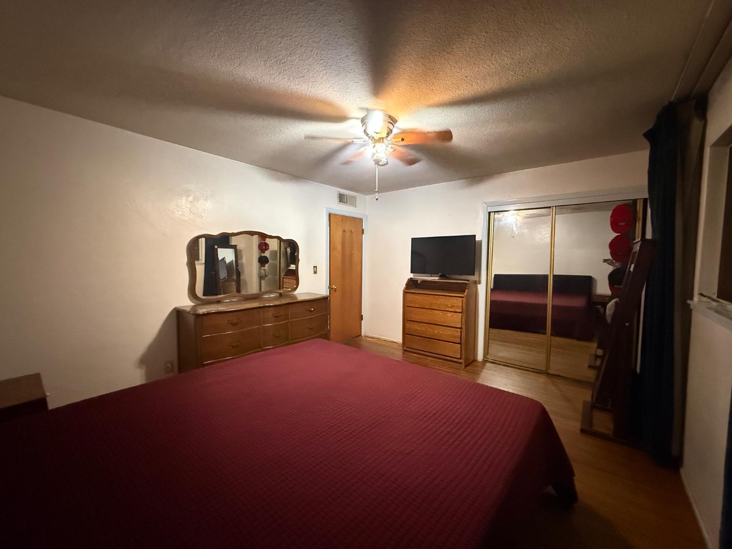 1733 W Harvard Ave, Fresno, CA 93705