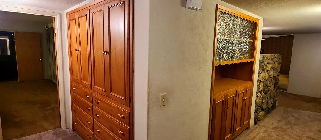 5877 E Dwight Way, Fresno, CA 93727