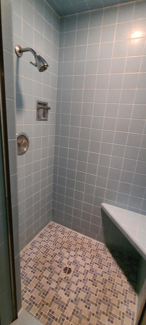 5877 E Dwight Way, Fresno, CA 93727