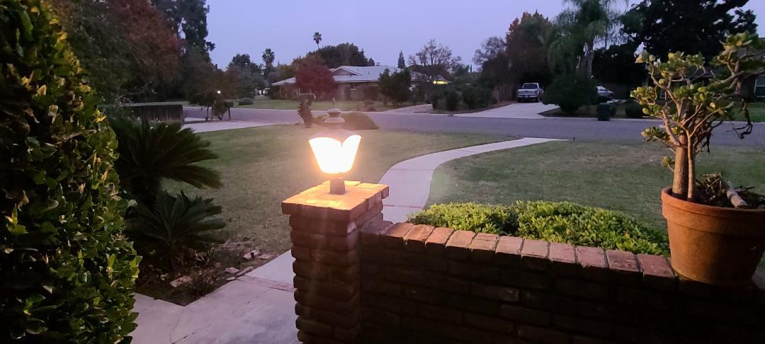 5877 E Dwight Way, Fresno, CA 93727