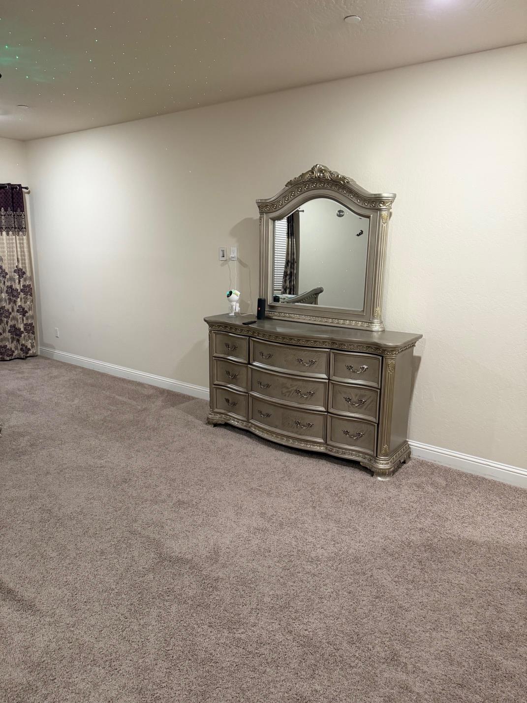 1616 N Delbert Ave, Fresno, CA 93722