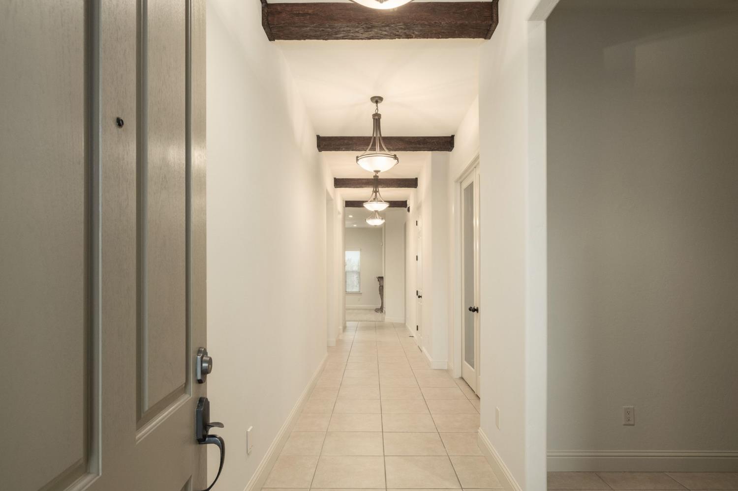 11348 N Via Montessori Dr, Fresno, CA 93730