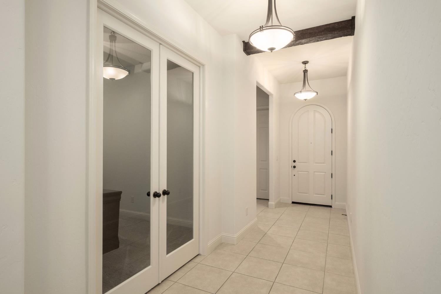 11348 N Via Montessori Dr, Fresno, CA 93730