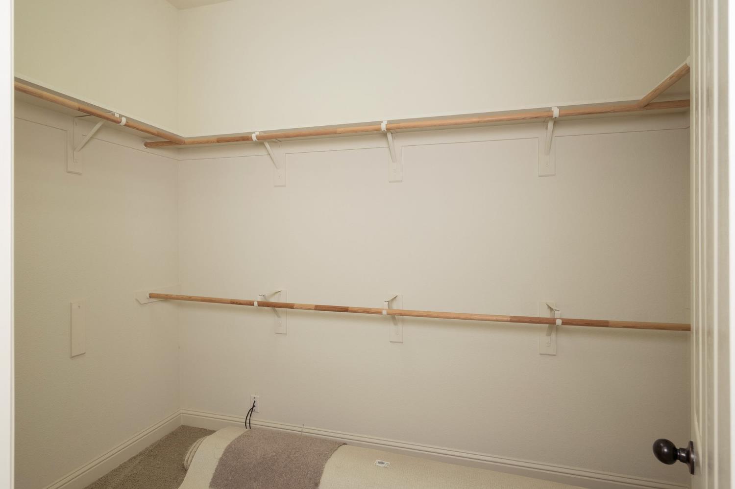 11348 N Via Montessori Dr, Fresno, CA 93730