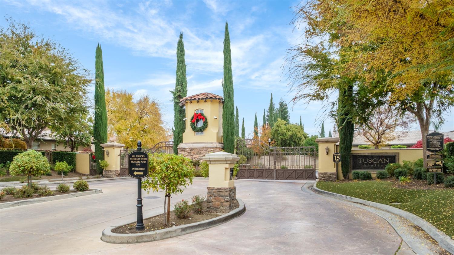 11348 N Via Montessori Dr, Fresno, CA 93730