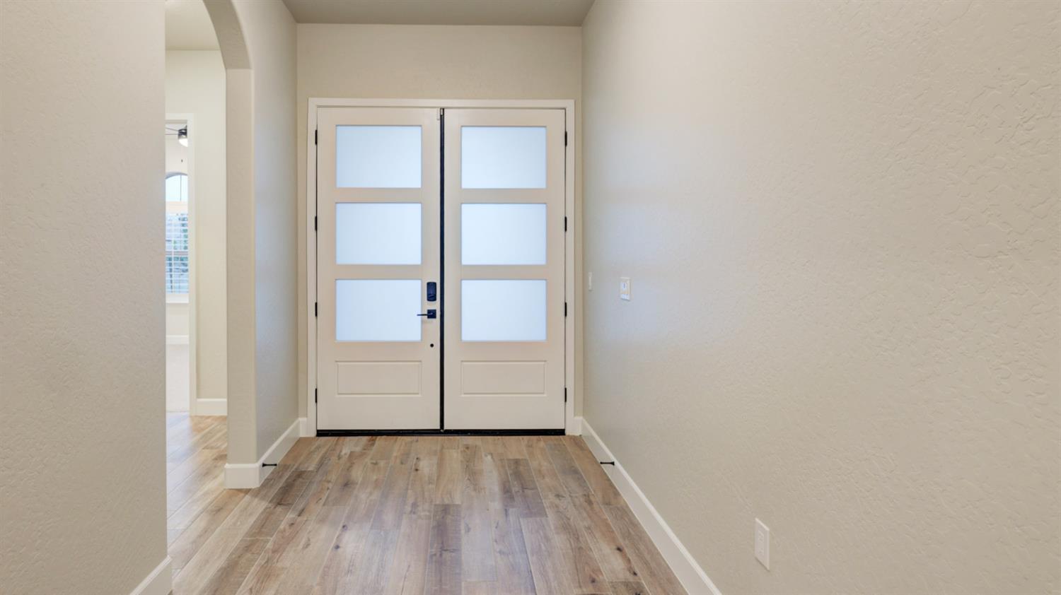 1644 N Blackwood Ave, Clovis, CA 93619