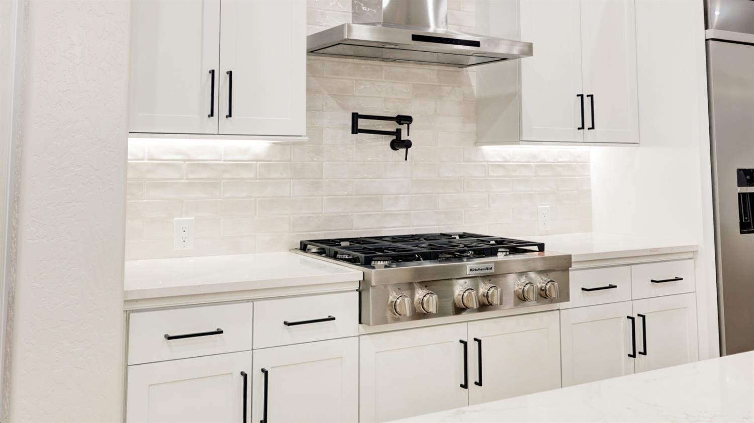 1644 N Blackwood Ave, Clovis, CA 93619