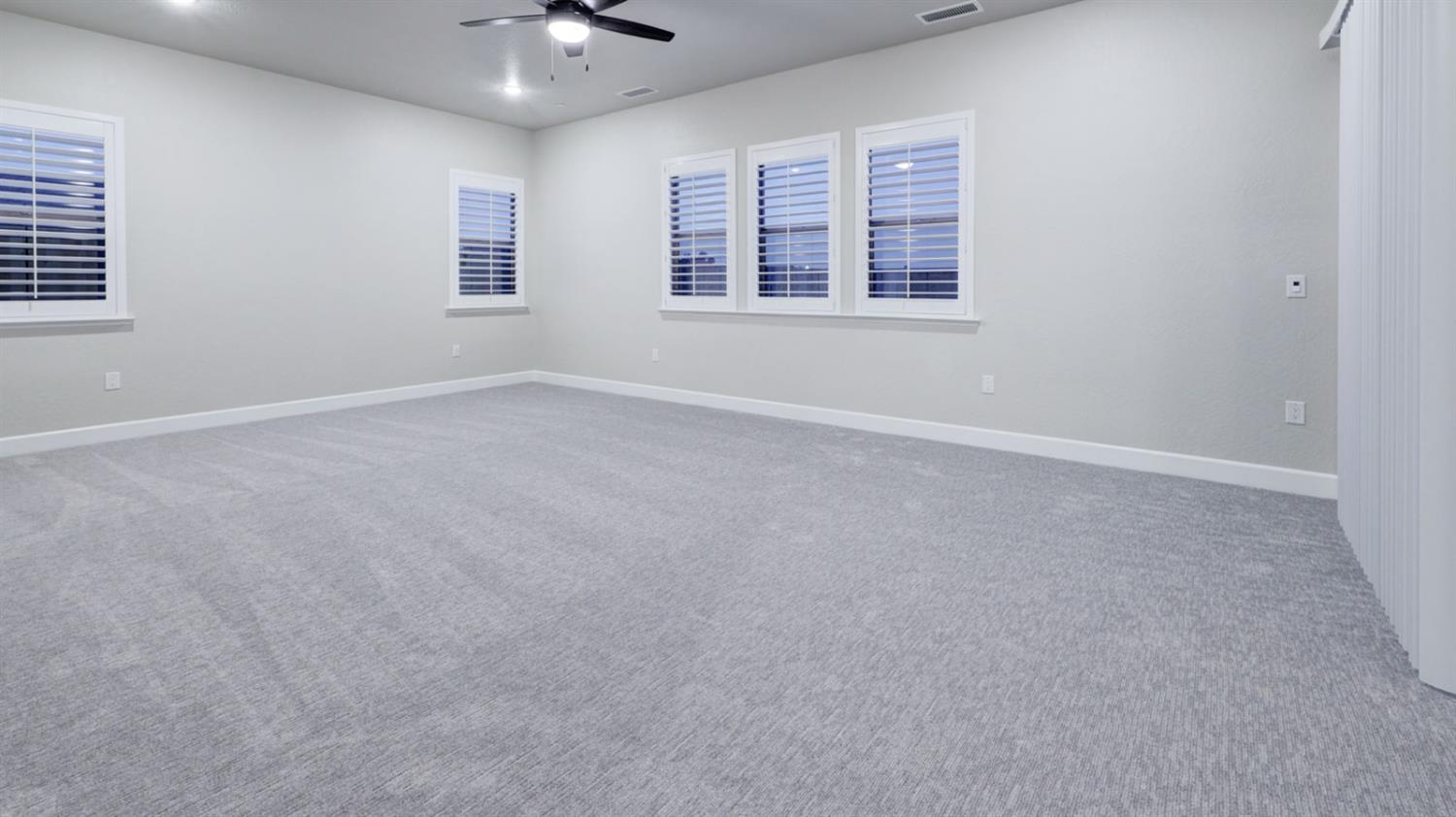 1644 N Blackwood Ave, Clovis, CA 93619