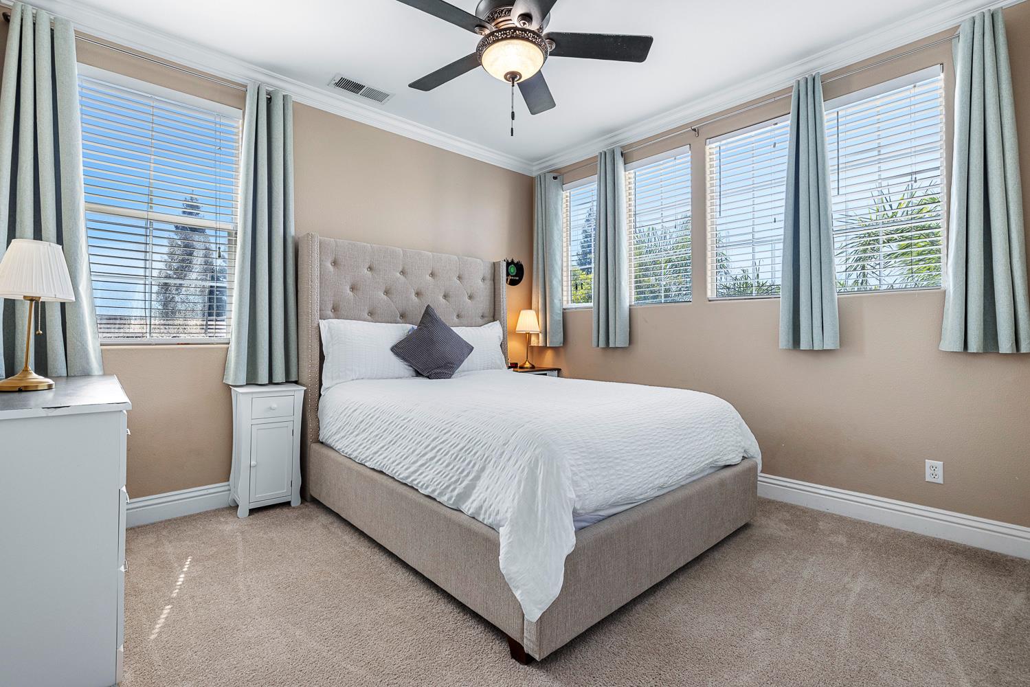 3133 Everglade Ave, Clovis, CA 93619