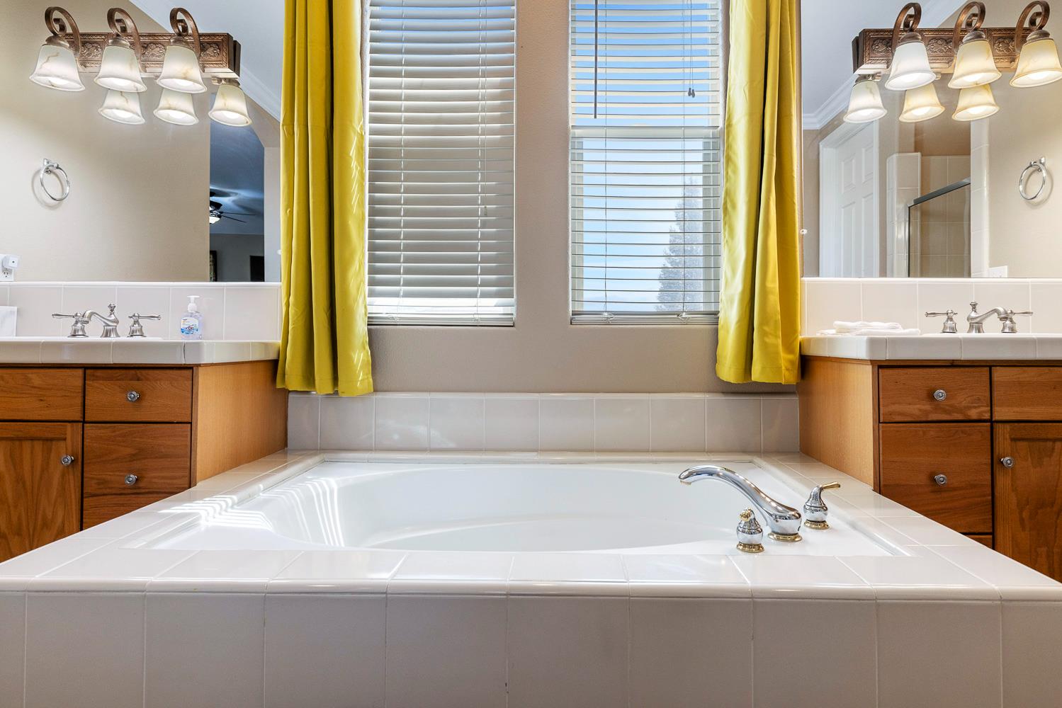 3133 Everglade Ave, Clovis, CA 93619