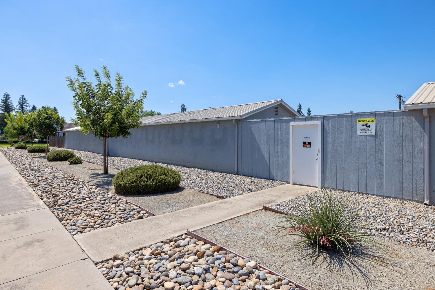638 W Kern, Dinuba, CA 93618