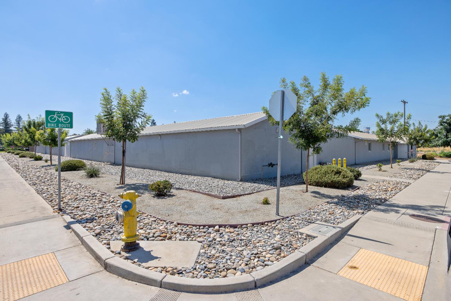 638 W Kern, Dinuba, CA 93618