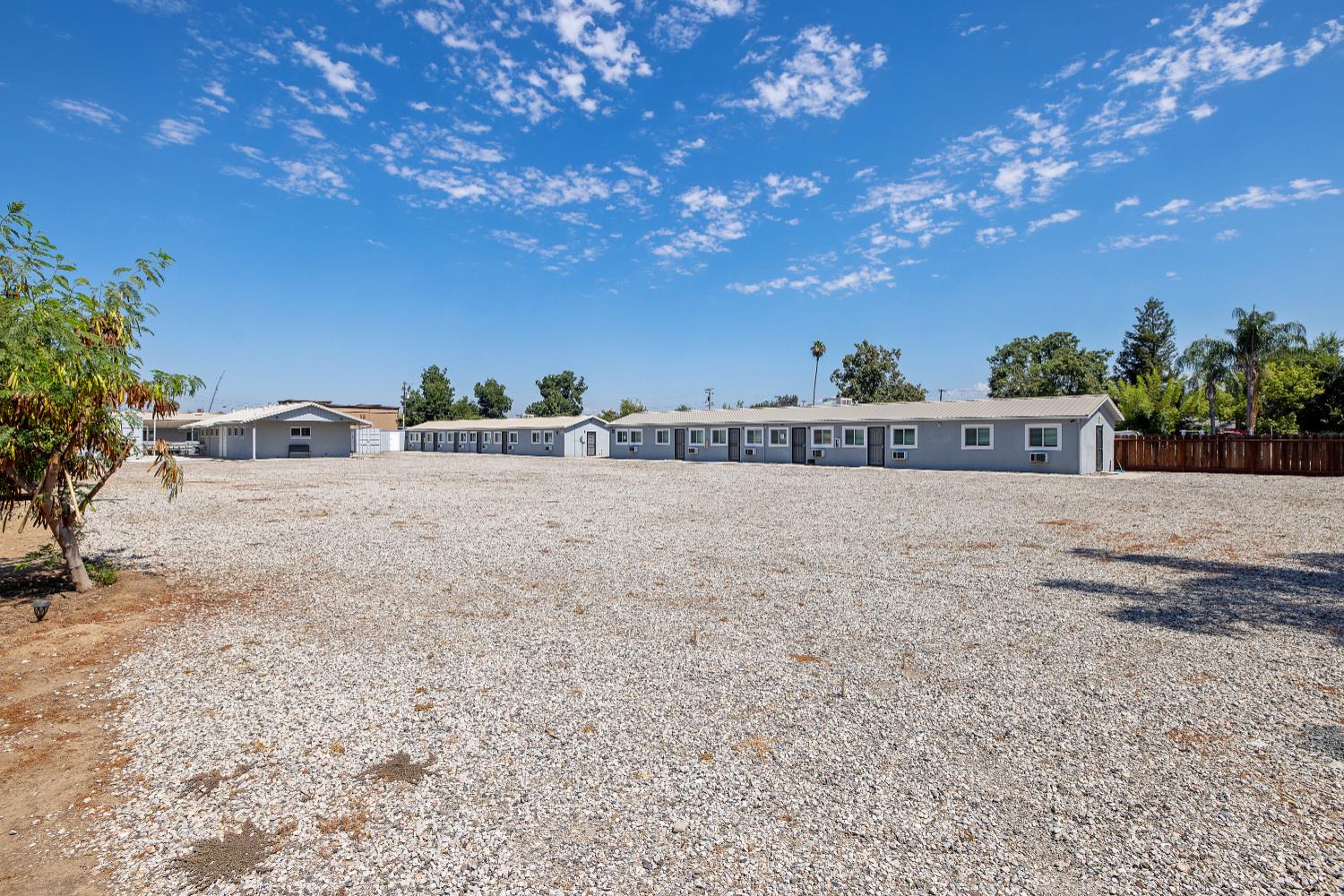 638 W Kern, Dinuba, CA 93618