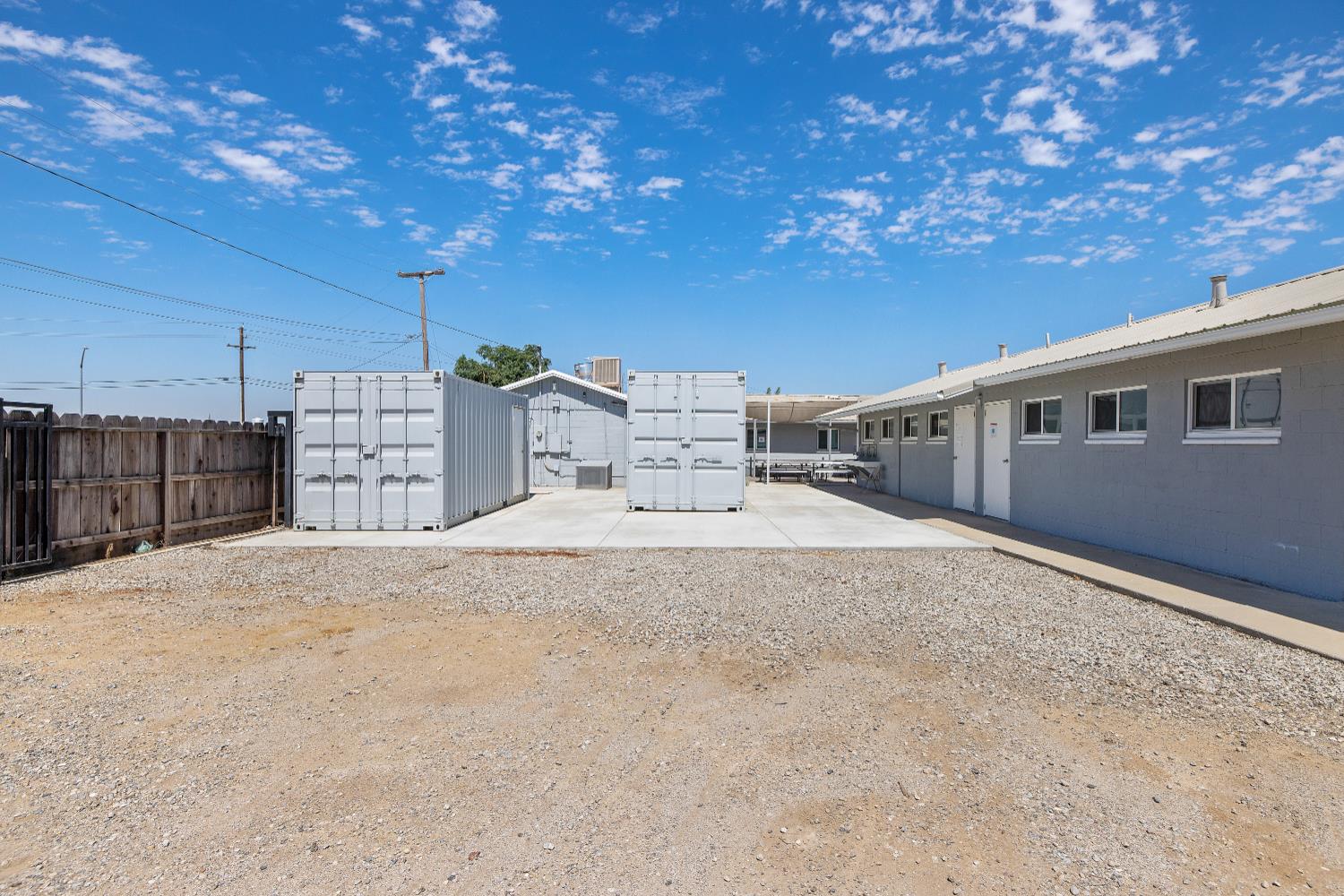 638 W Kern, Dinuba, CA 93618