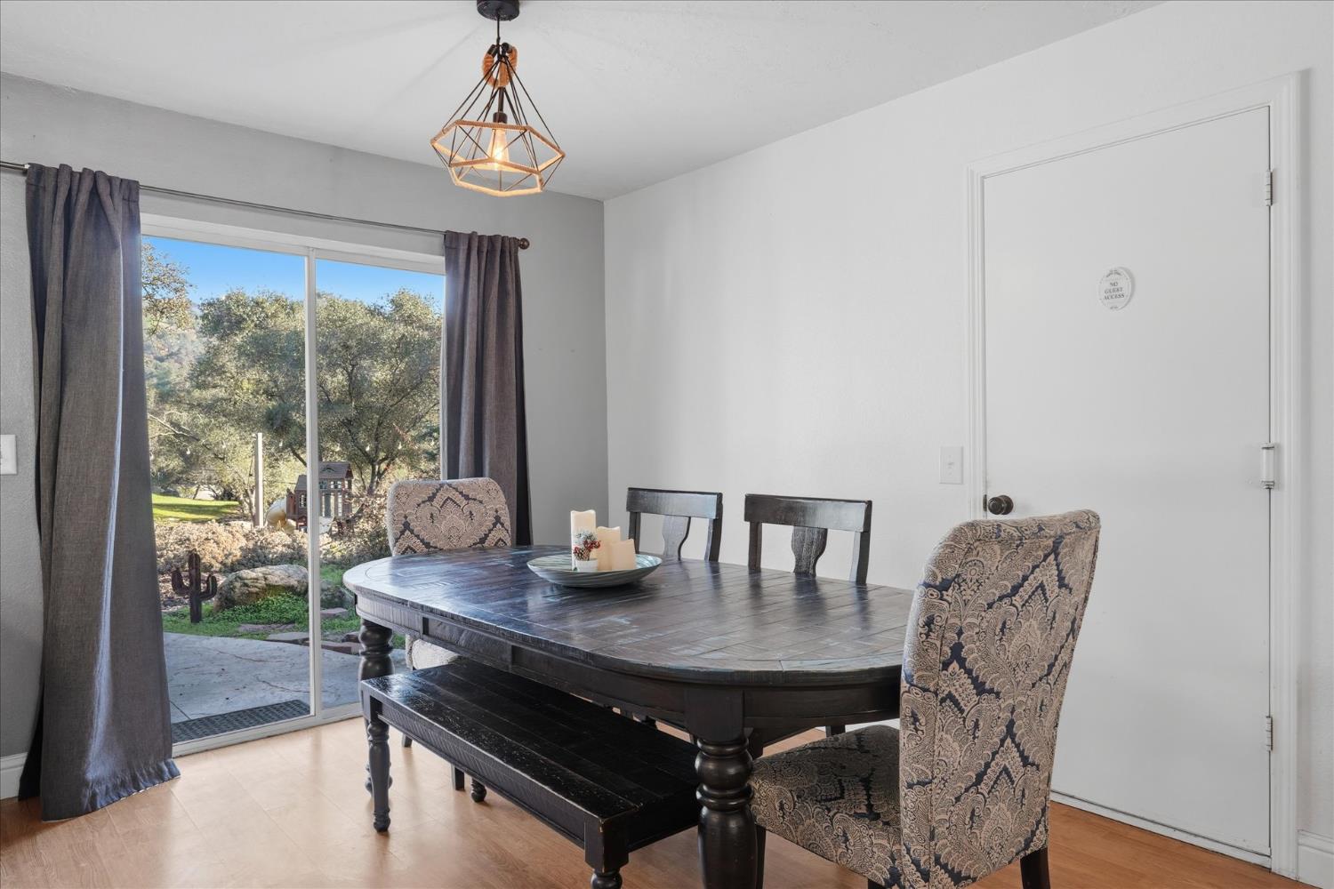 31083 Moccassin Ct, Coarsegold, CA 93614