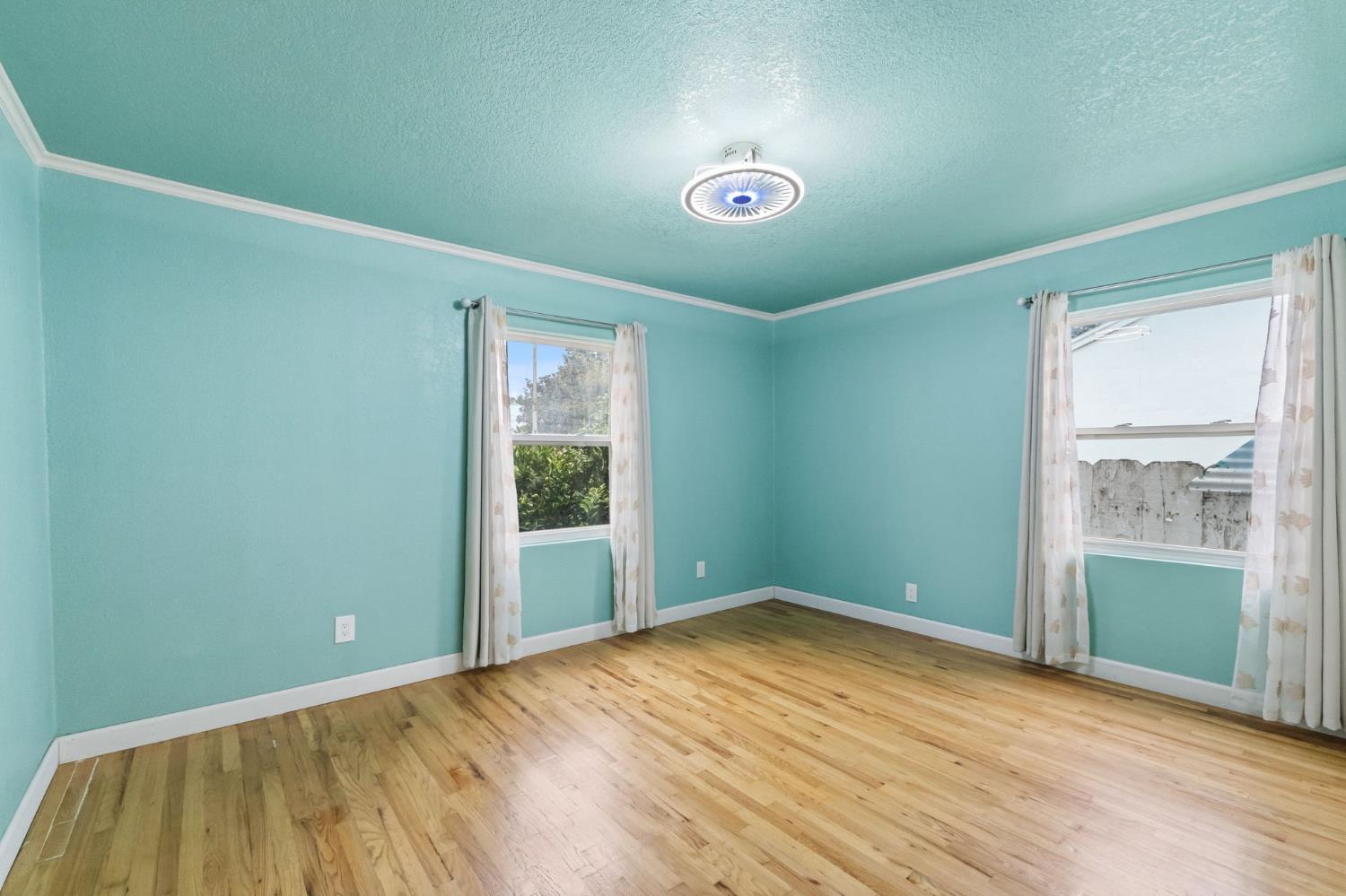 1329 E Princeton Ave, Fresno, CA 93704