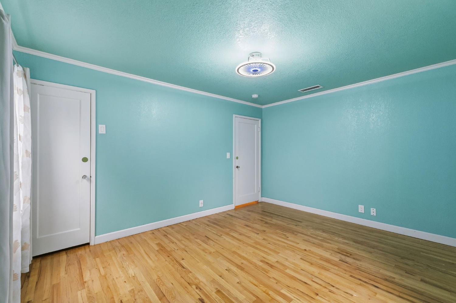 1329 E Princeton Ave, Fresno, CA 93704