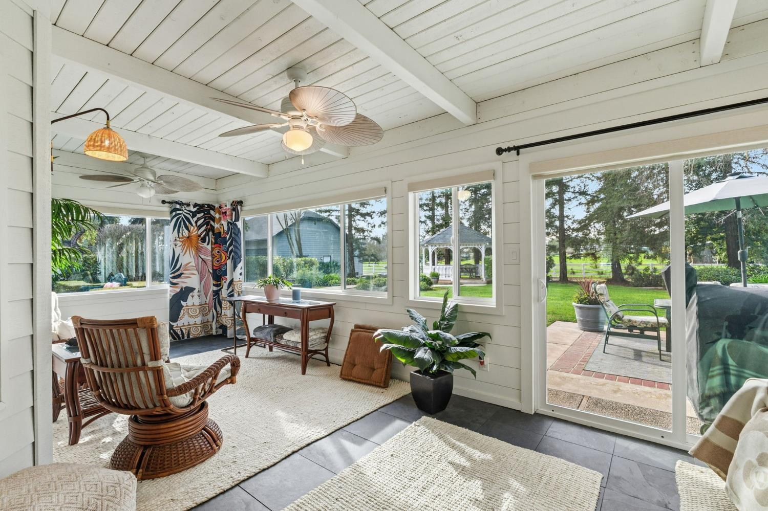 5355 Poinsetta Ave, Clovis, CA 93619