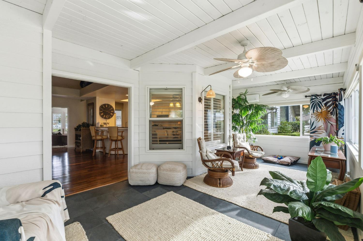 5355 Poinsetta Ave, Clovis, CA 93619