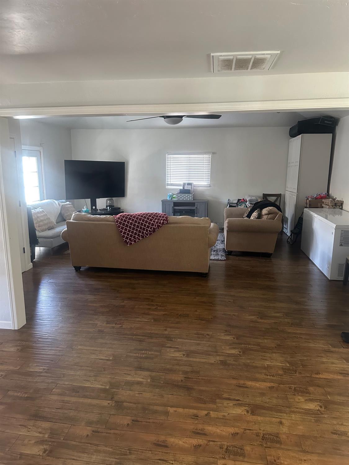 5545 E Washington Ave, Fresno, CA 93727