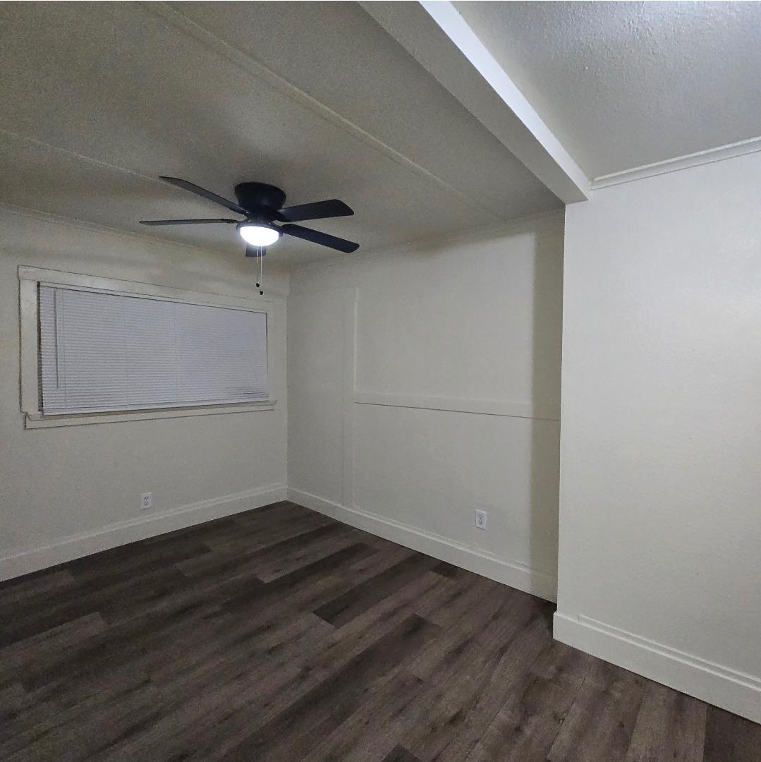 5251 N State St, Fresno, CA 93722