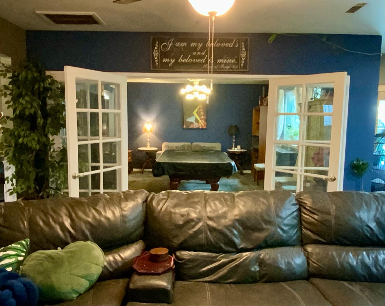 48833 Rock Point Rd, Oakhurst, CA 93644