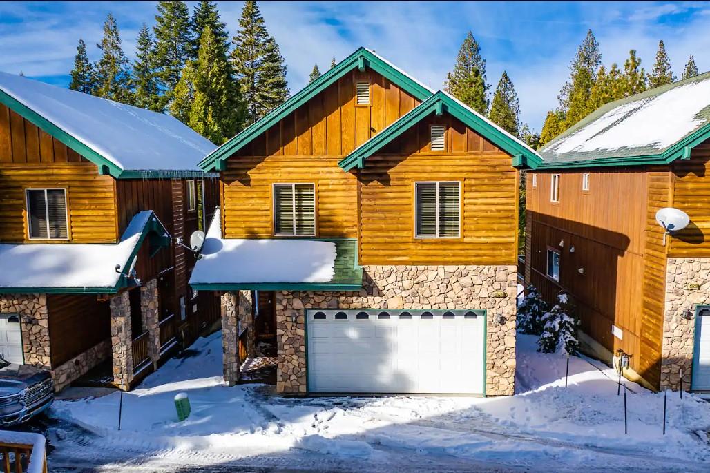 40836 Village Pass Ln, Shaver Lake, CA 93664