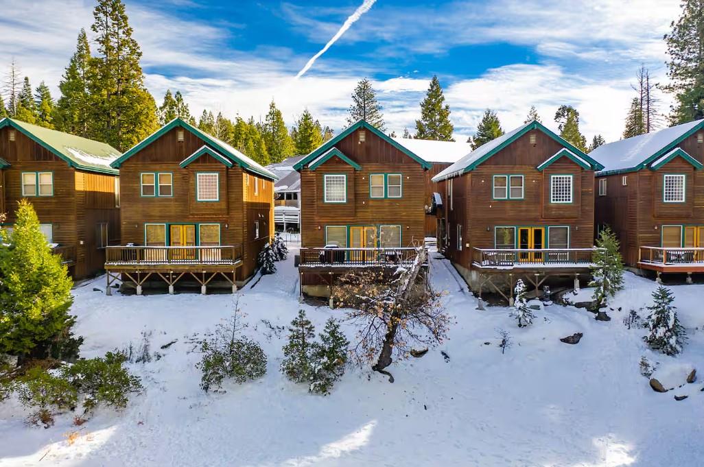 40836 Village Pass Ln, Shaver Lake, CA 93664