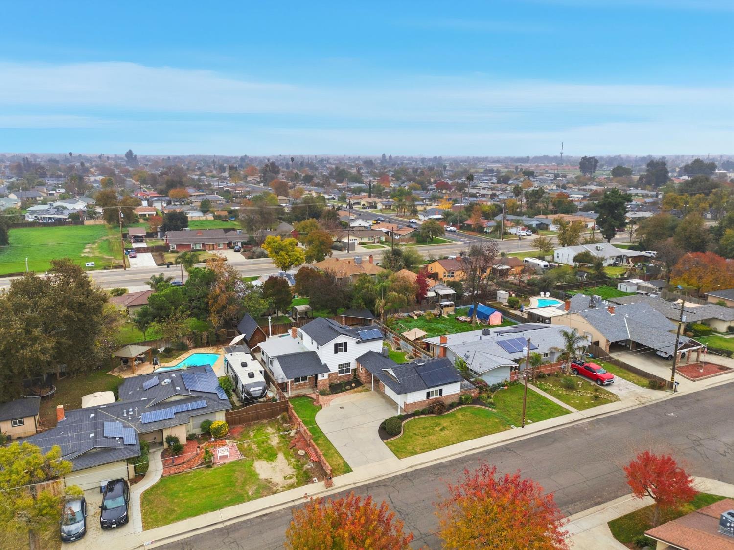 2111 Carter Way, Hanford, CA 93230