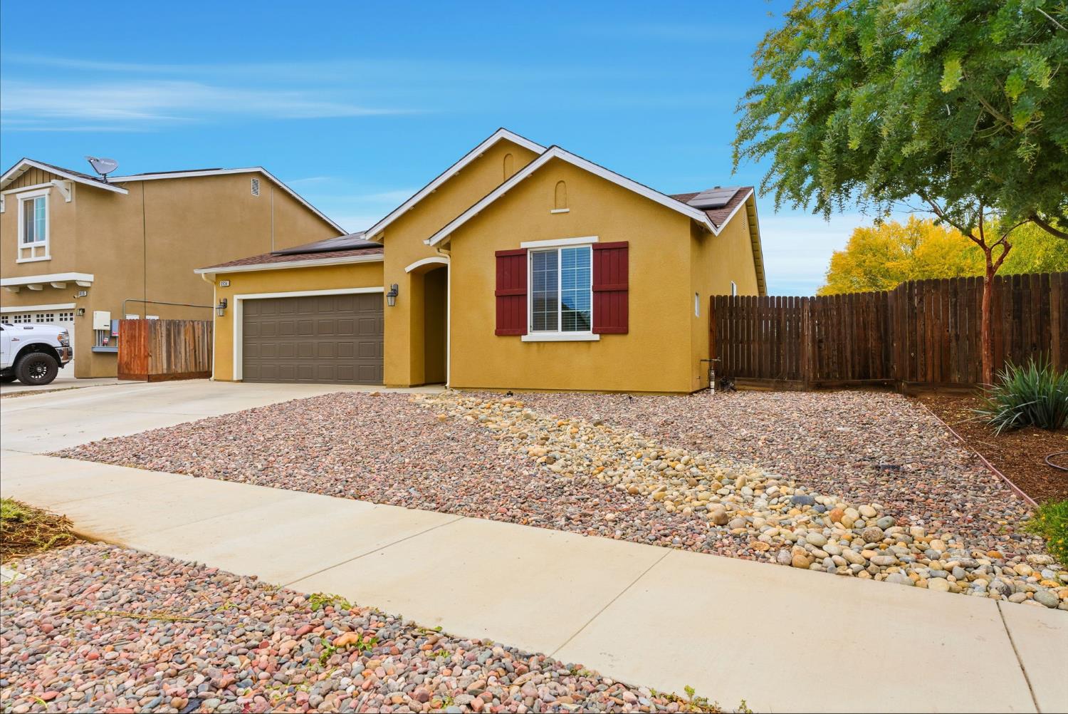 3934 E College, Visalia, CA 93292