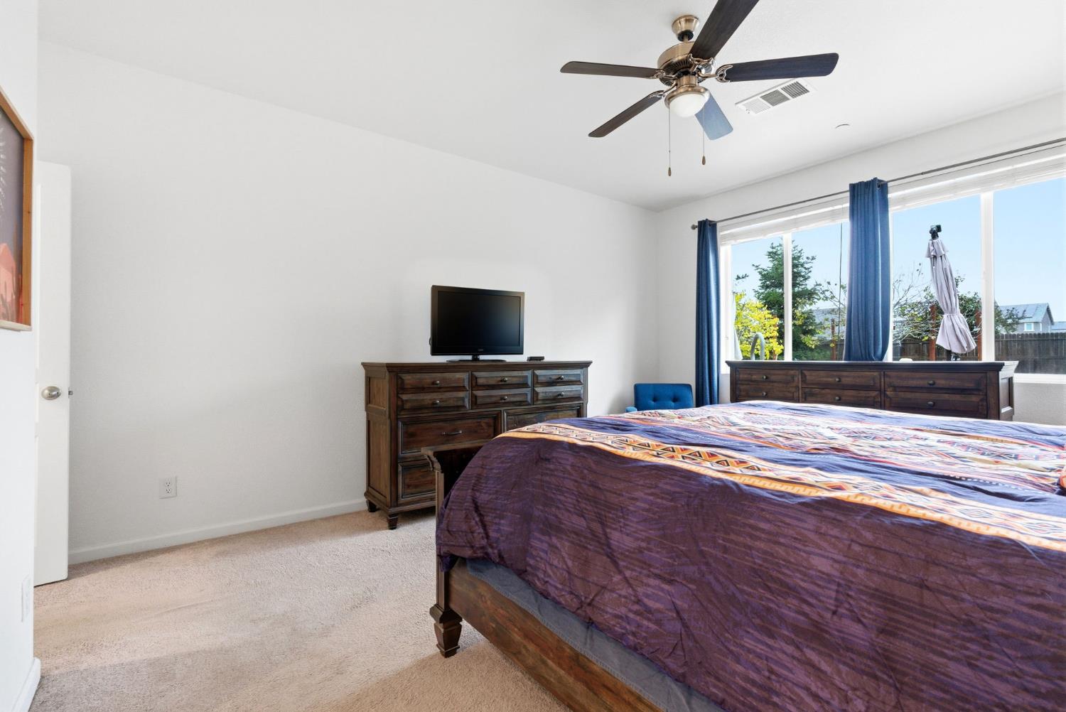 3934 E College, Visalia, CA 93292