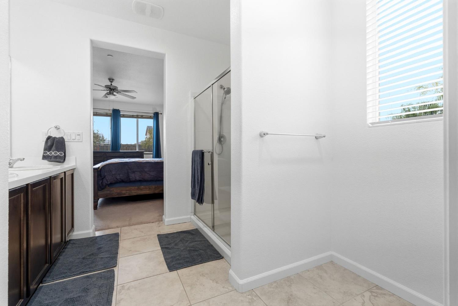 3934 E College, Visalia, CA 93292