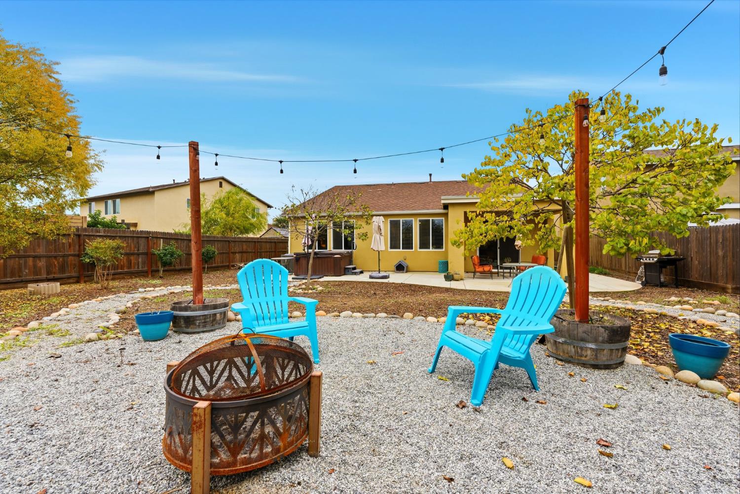 3934 E College, Visalia, CA 93292