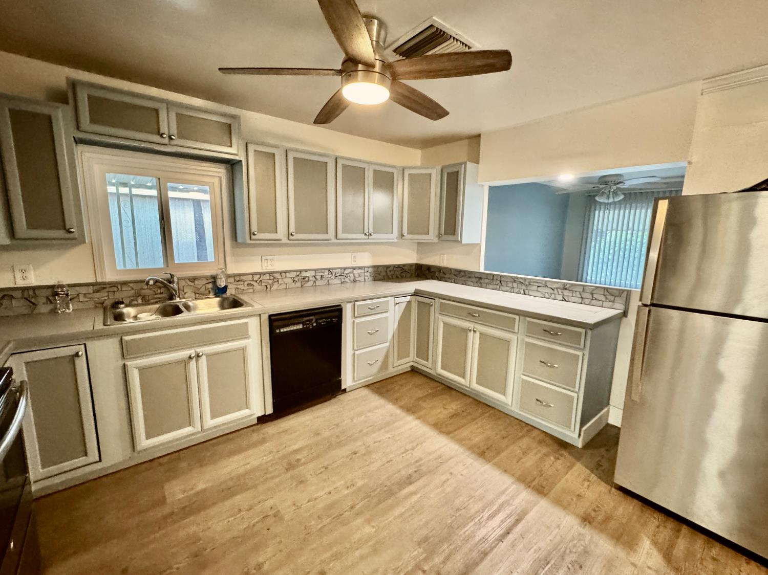 1272 Villa Ave #92, Clovis, CA 93612