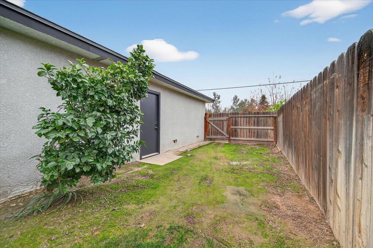 5788 S Cherry Ave, Fresno, CA 93706