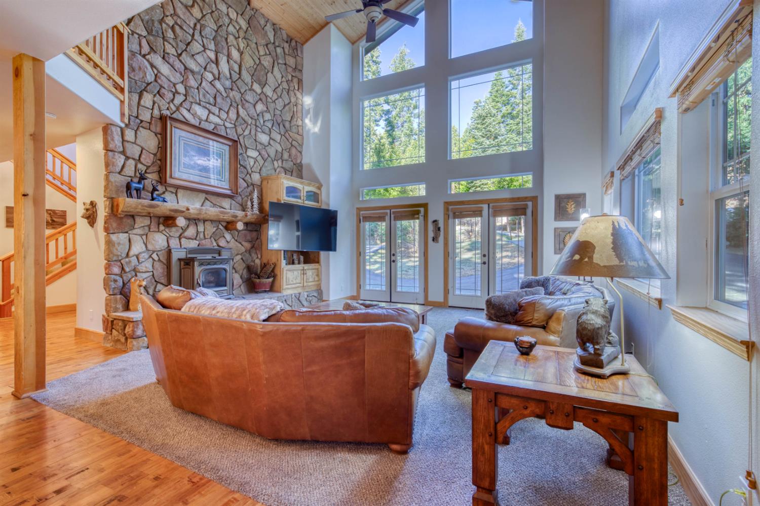 41891 Timber Ridge Rd, Shaver Lake, CA 93664