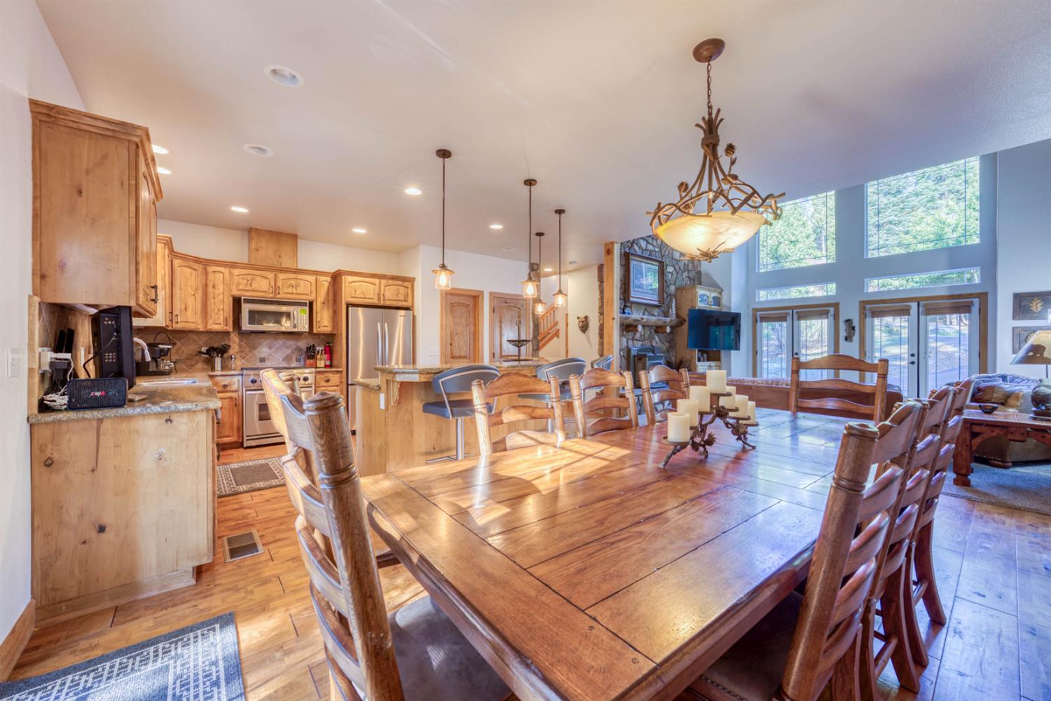 41891 Timber Ridge Rd, Shaver Lake, CA 93664
