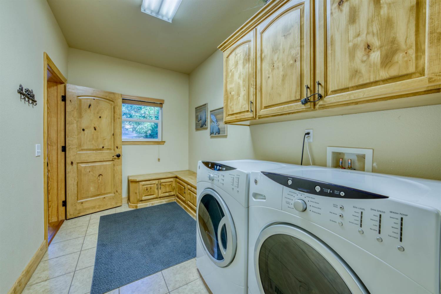 41891 Timber Ridge Rd, Shaver Lake, CA 93664