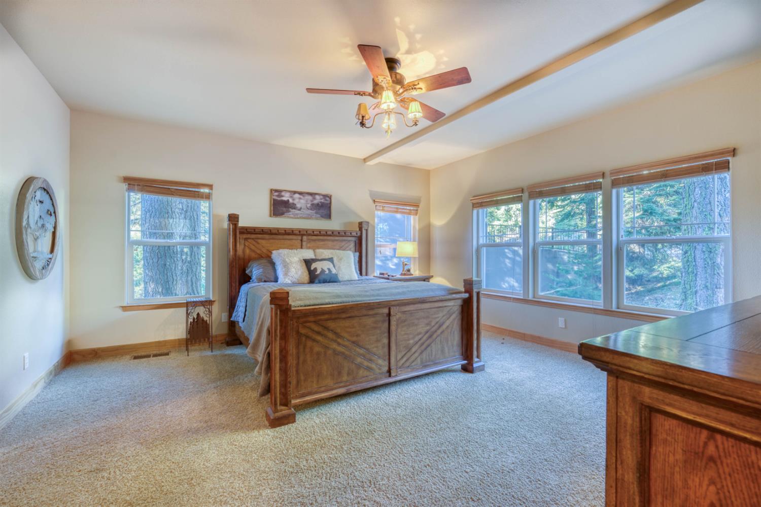 41891 Timber Ridge Rd, Shaver Lake, CA 93664