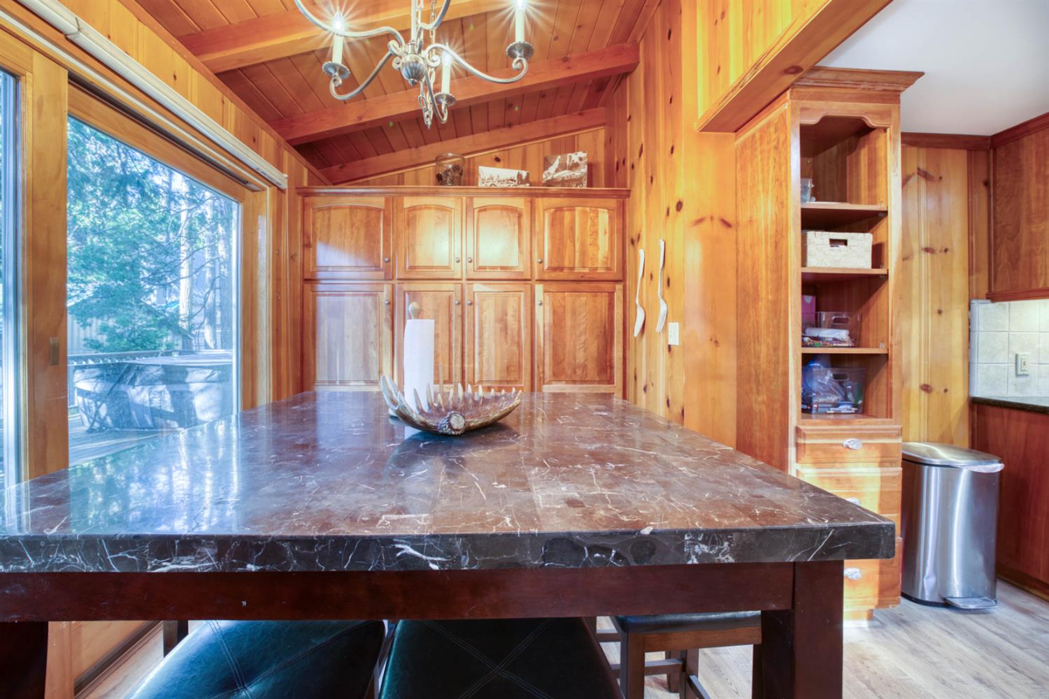 41958 Aspen Rd, Shaver Lake, CA 93664