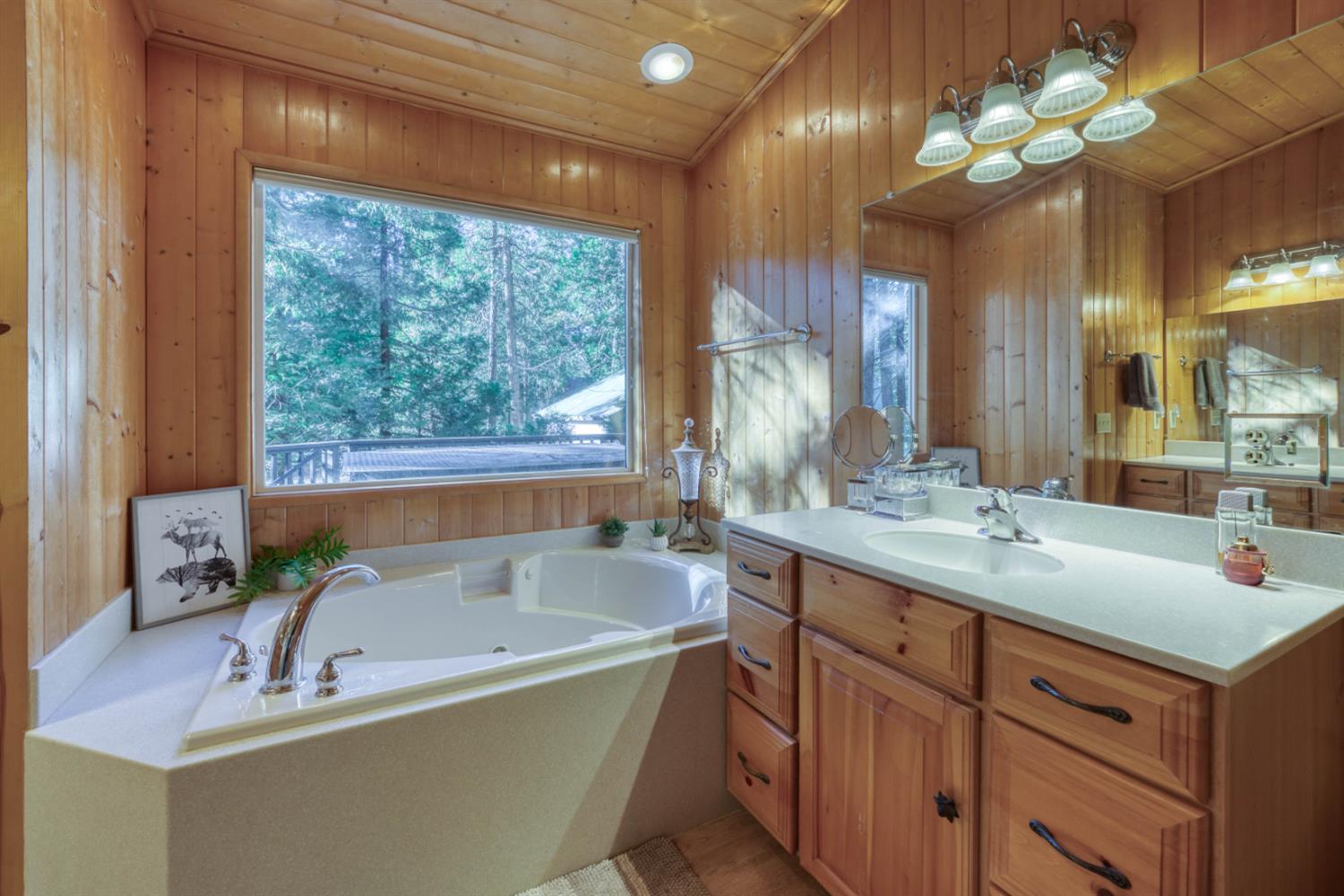 41958 Aspen Rd, Shaver Lake, CA 93664