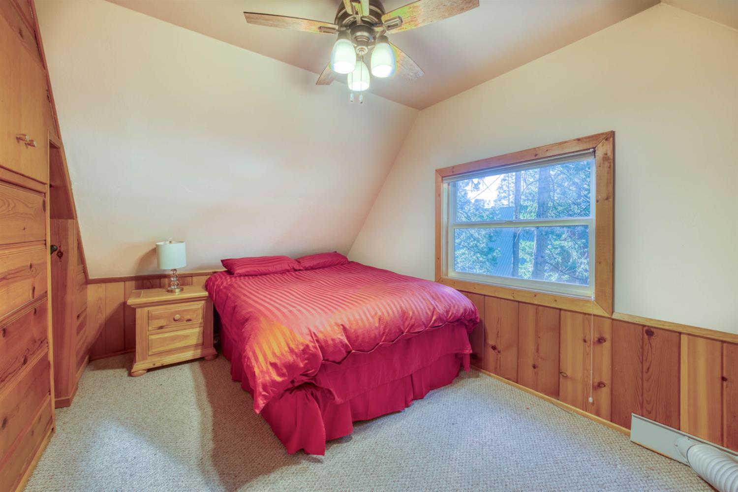 41958 Aspen Rd, Shaver Lake, CA 93664