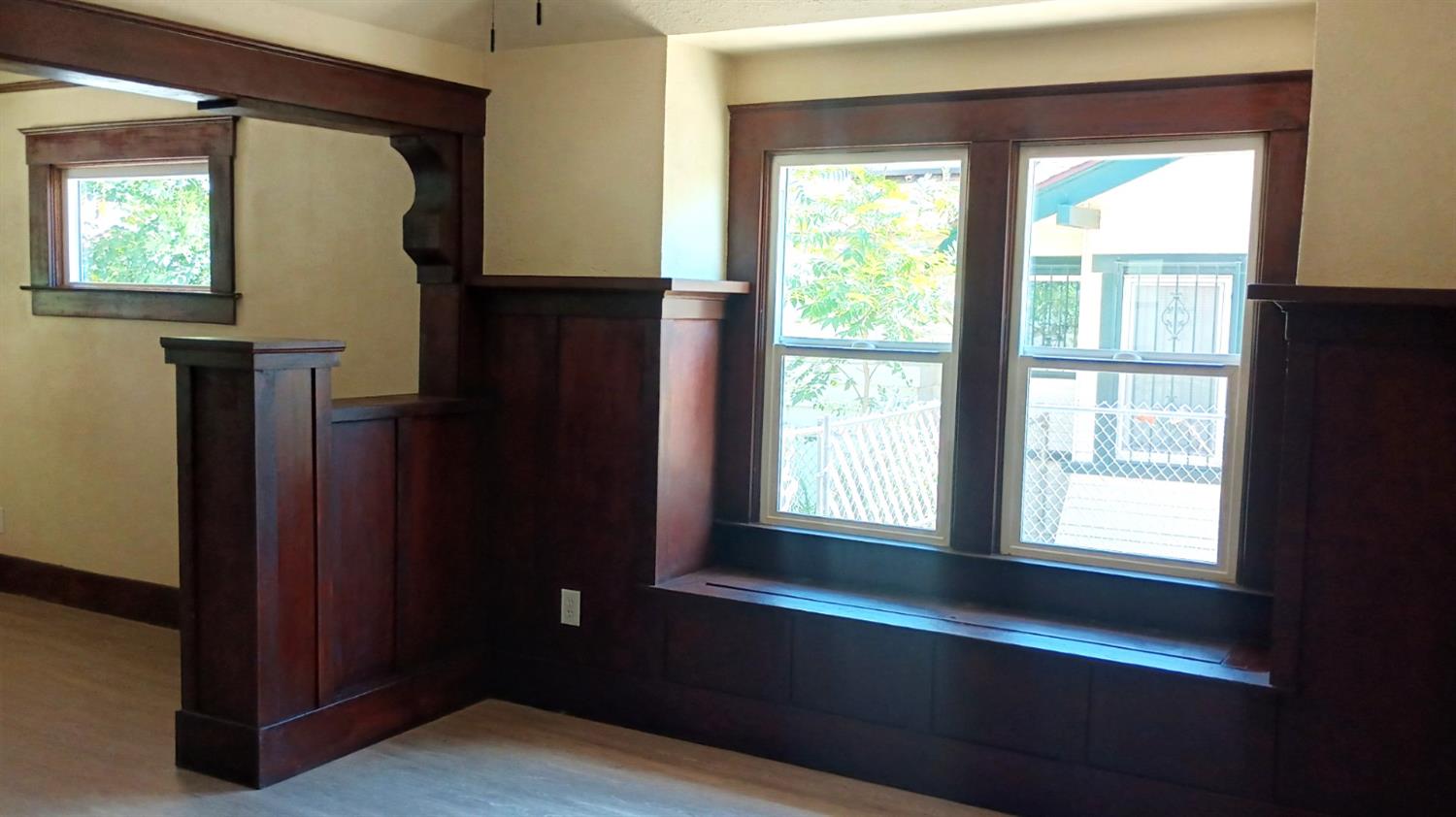 1327 N Ferger Ave, Fresno, CA 93728