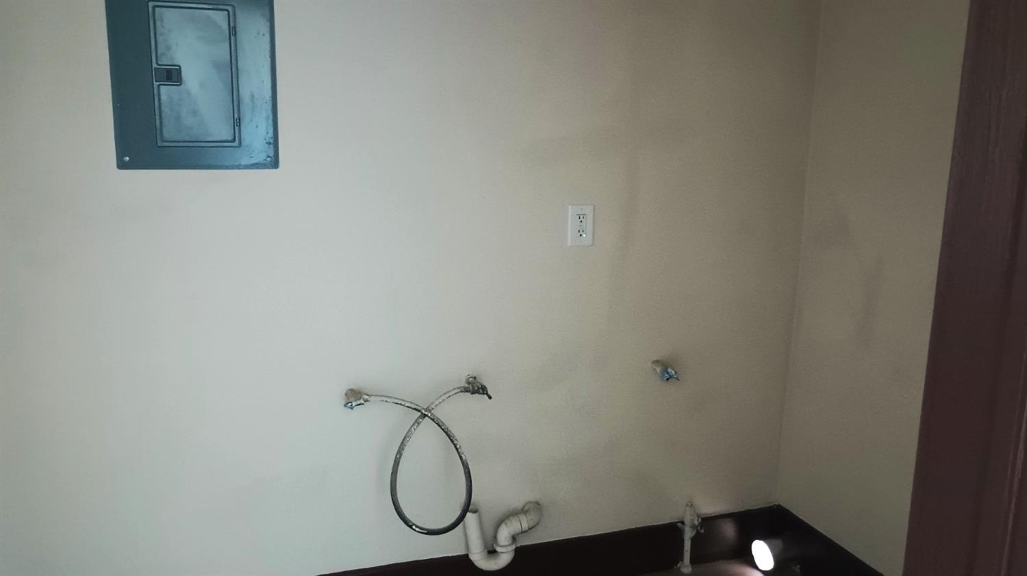 1327 N Ferger Ave, Fresno, CA 93728