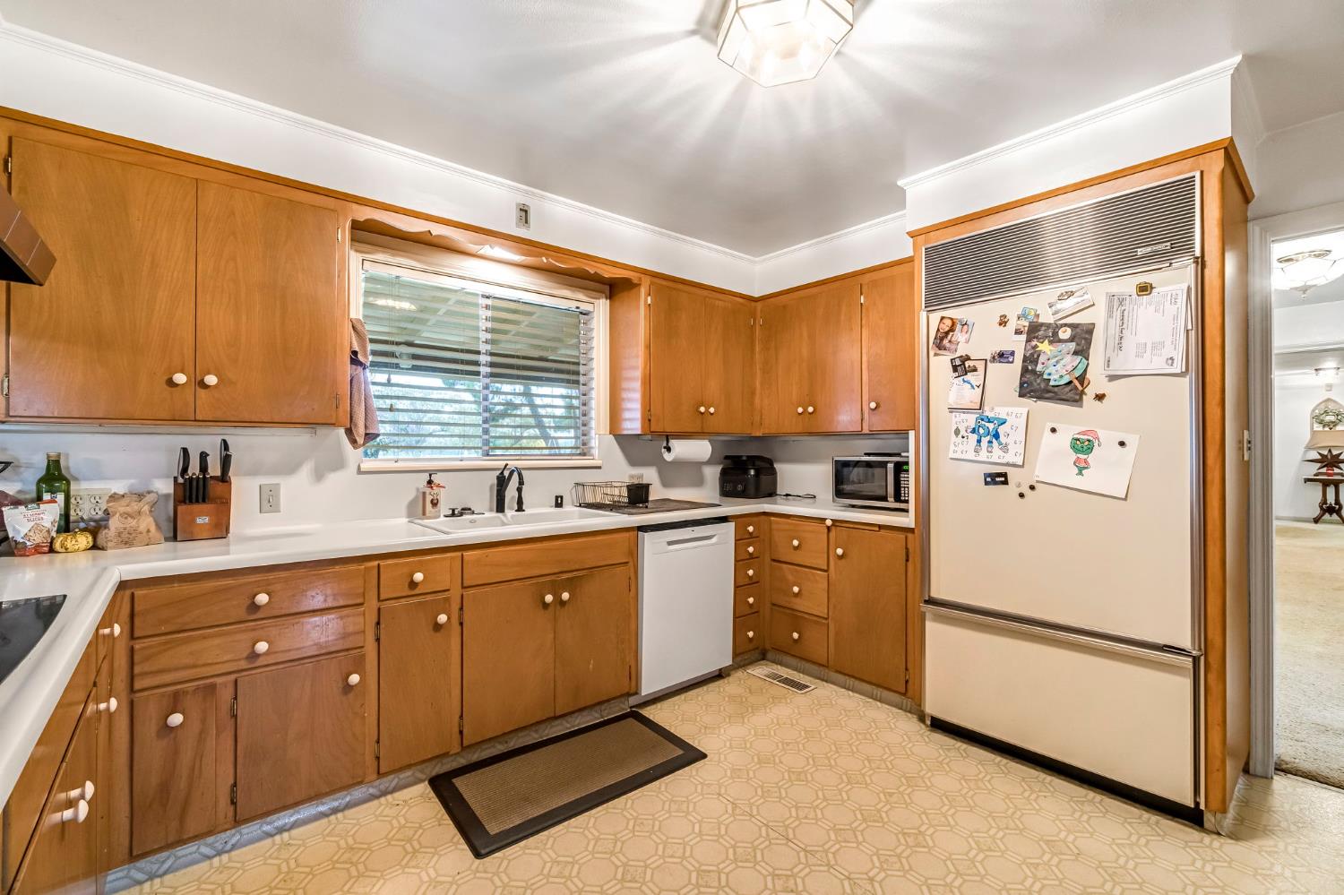 22179 Avenue 21, Madera, CA 93638