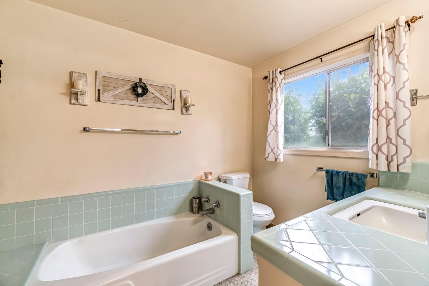 22179 Avenue 21, Madera, CA 93638