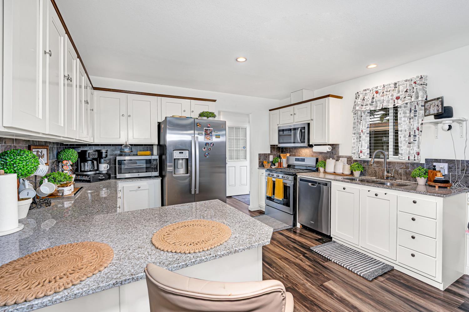 2706 W Ashlan Ave #264, Fresno, CA 93705